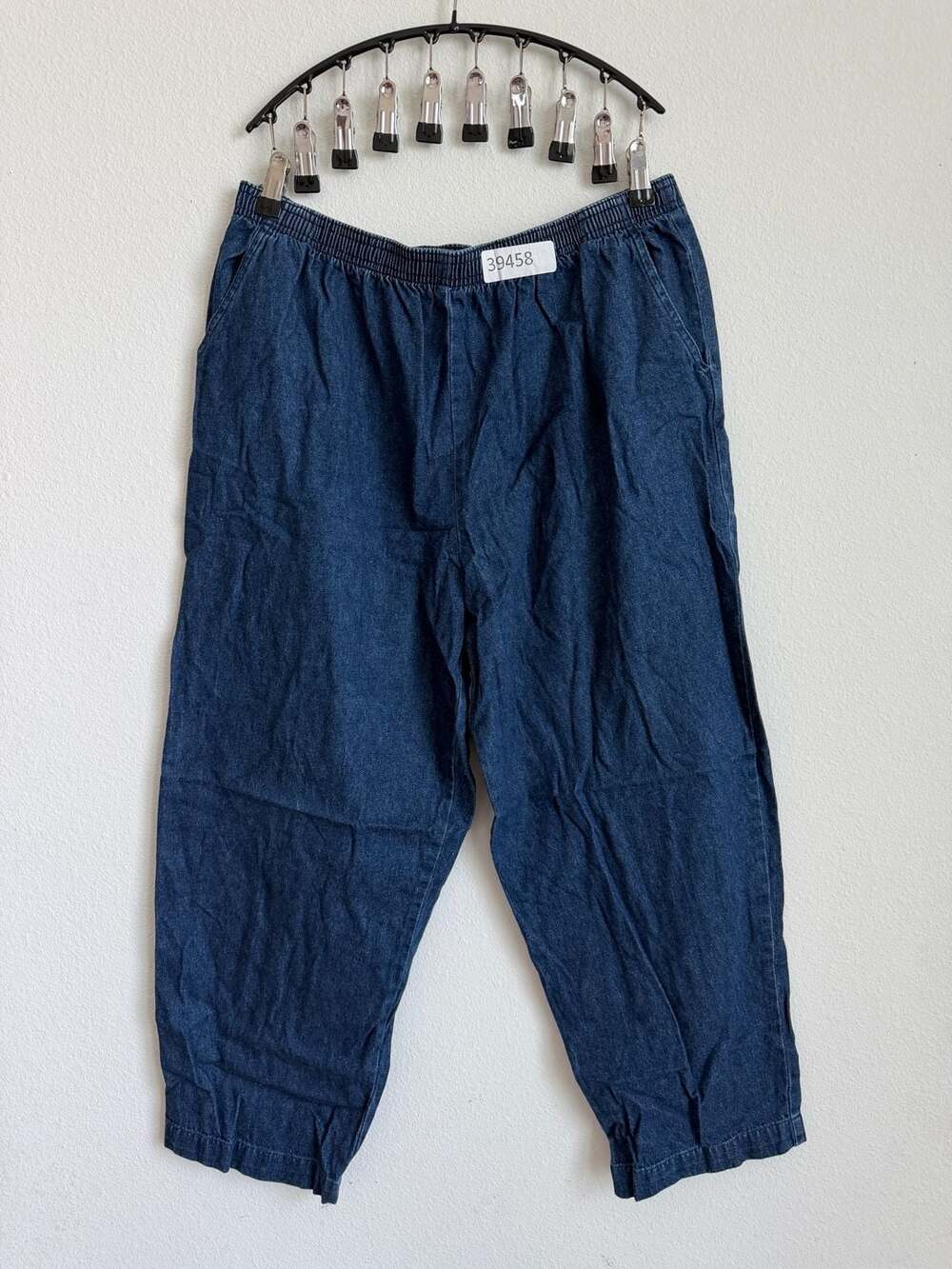 Jane Ashley Floral Embroidered Denim Cropped Pants...